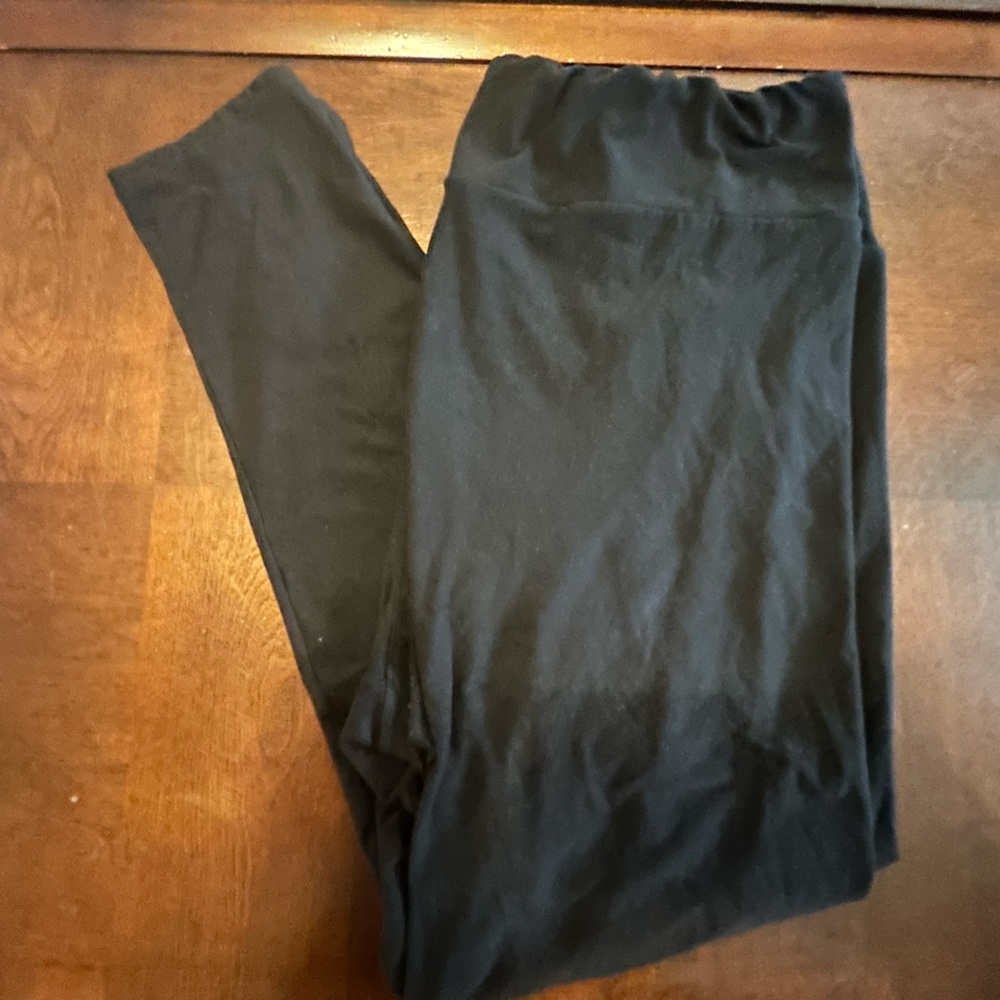 Black LuLaRoe Leggings - TC2
